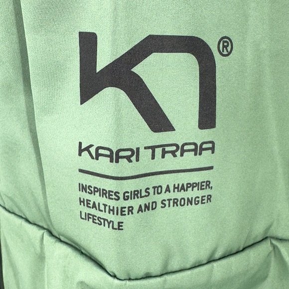 Kari Traa Bavallen Jacket Womens Medium Windbreaker Rain Wind Resistant Gorp - Picture 4 of 13